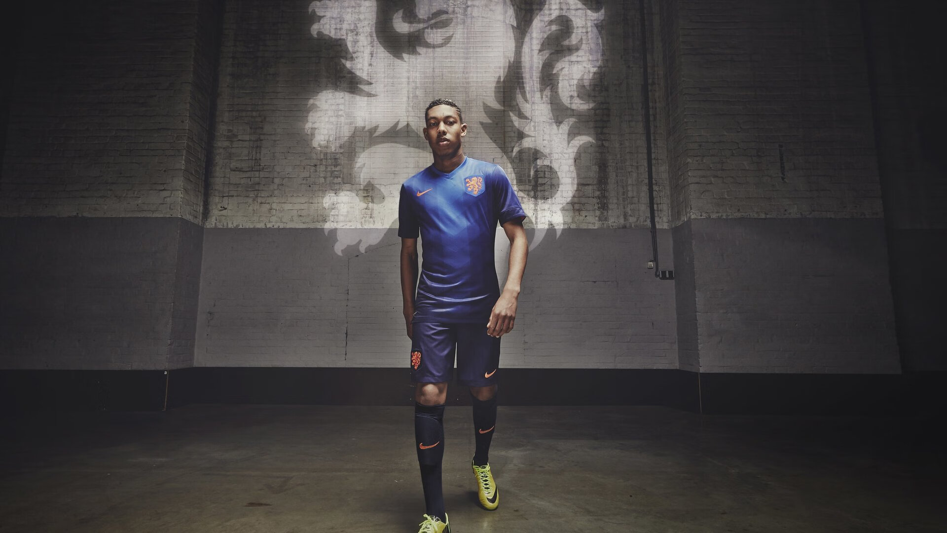 kaiyun sports-《国际电竞交锋：不同国家战队的精彩对决》，国际电竞比赛游戏